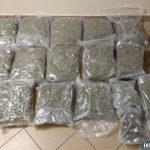 Kielecka policja udaremniła przemyt 60 kg marihuany, wartej ponad 3 miliony złotych. Marihuana była ukryta w trzech torba w dostawczym mercedesie.