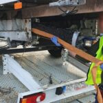 Uprawiane w ciepłym, południowym klimacie zioło uprzyjemniłoby zapewne wielu osobom jesienne wieczory nad Wisłą. Jednak 5 kilogramów konopi indyjskich, które z Hiszpanii do Polski próbował przewieźć 49 latek zostało przejęte przez mundurowych. Marihuanę dobrze ukrytą w ramie samochodu wywąchał czujny pies Edek.