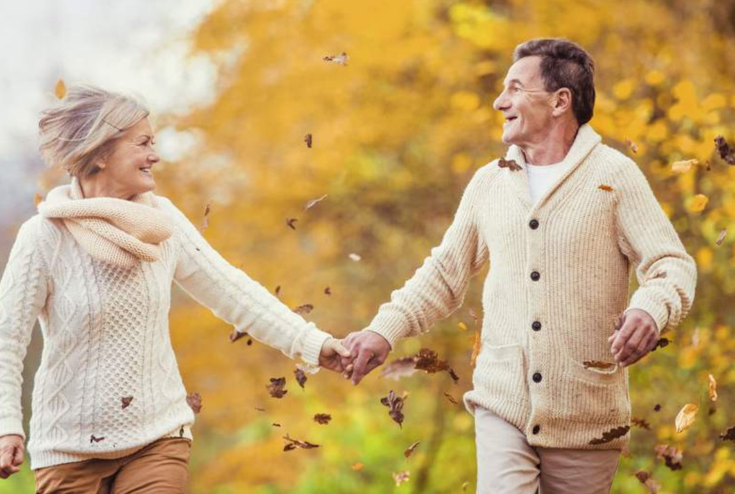 Długie życie seniorów po oleju CBD