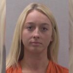 To było pudełko pełne niespodzianek. Przygotowała je dla swoich uczniów Victoria Farish Weiss - 27-letnia nauczycielka szkoły podstawowej w Lexington, w Południowej Karolinie. Okazało się, że spośród wielu łakoci przygotowanych w tym pudełku jedna z uczennic wylosowała opakowanie żelków z konopiami indyjskimi.